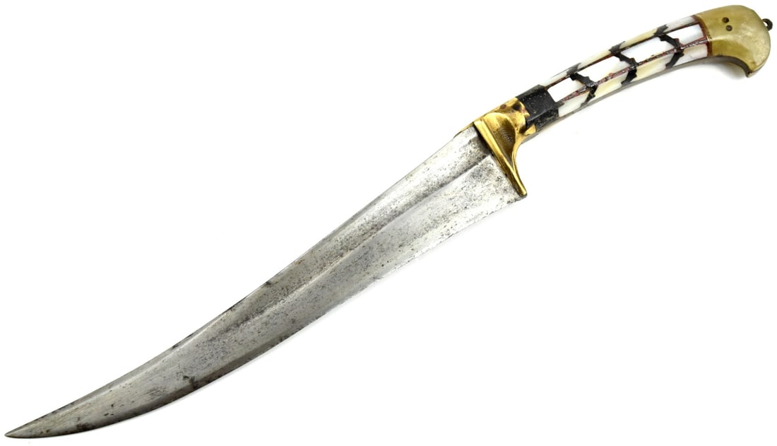 Good 18th-19th Century Ottoman Islamic Knife with decorated handle (1 of 14)