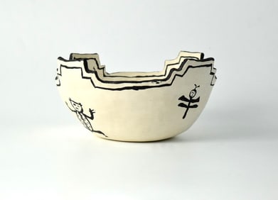 Vintage Native American  Zuni Pueblo Pottery Bowl