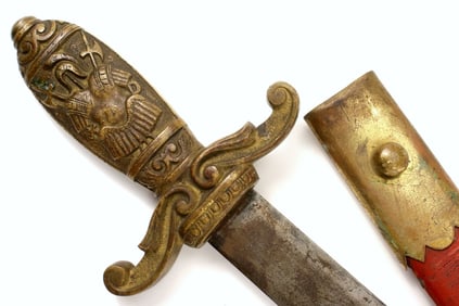 ANTIQUE CHICAGO WORLD'S FARE GUARD'S SIDEARM SHORT SWORD WITH FIGURAL BRONZE HILT DEPICTING ARMS &