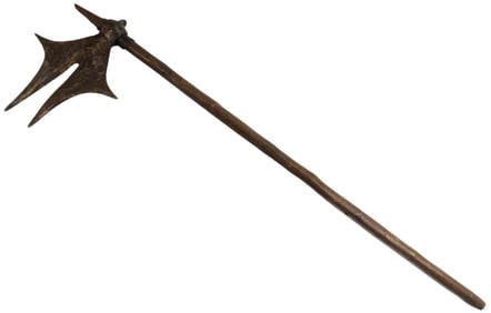 Rare 16th-17th C. Mughal Indian Fighting Battle Axe Mace with Strong Split Striking Point Blade and