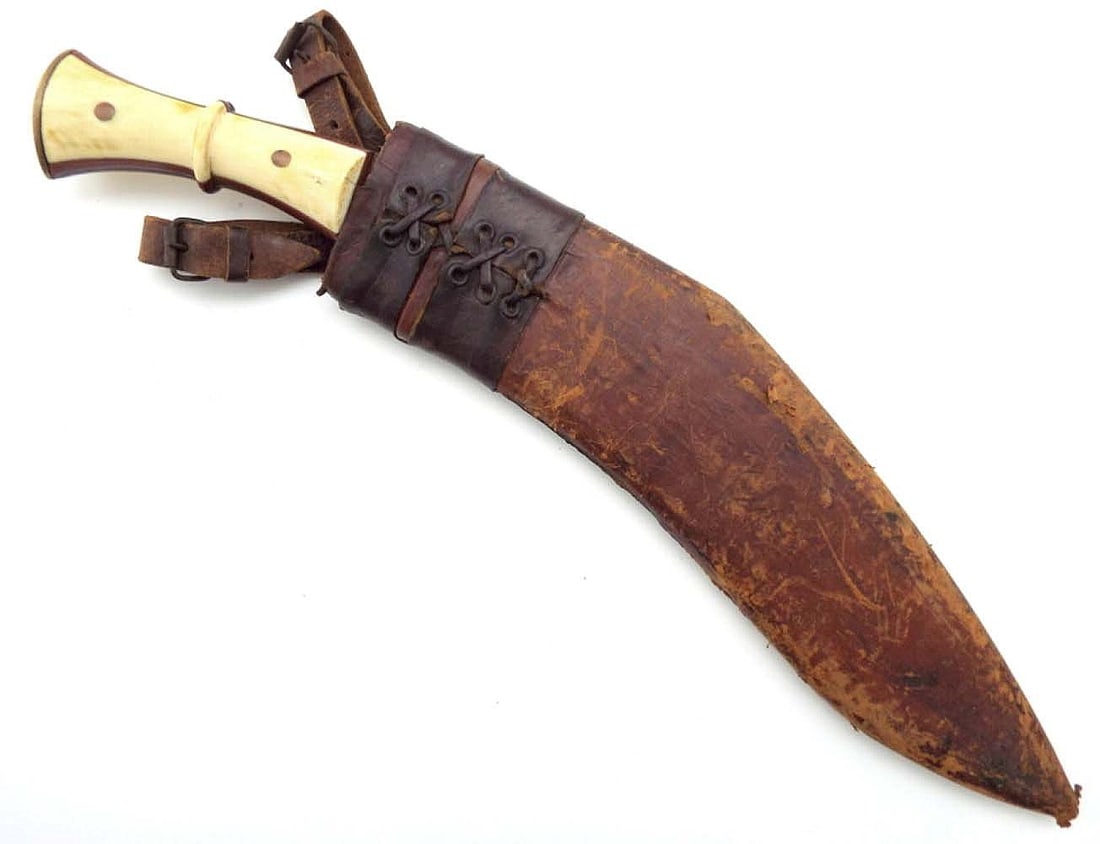 VERY GOOD WW II INDIAN NEPAL NEPALESE GURKHA OFFICER'S ''KUKRI'' KNIFE DAGGER WITH FINE GRIPS AND (1 of 20)