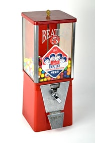 ORIGINAL OAK BEATLES BUTTONS GUMBALL MACHINE c.1960's
