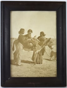 Rare Antique Photograph Of Native American Indian Family