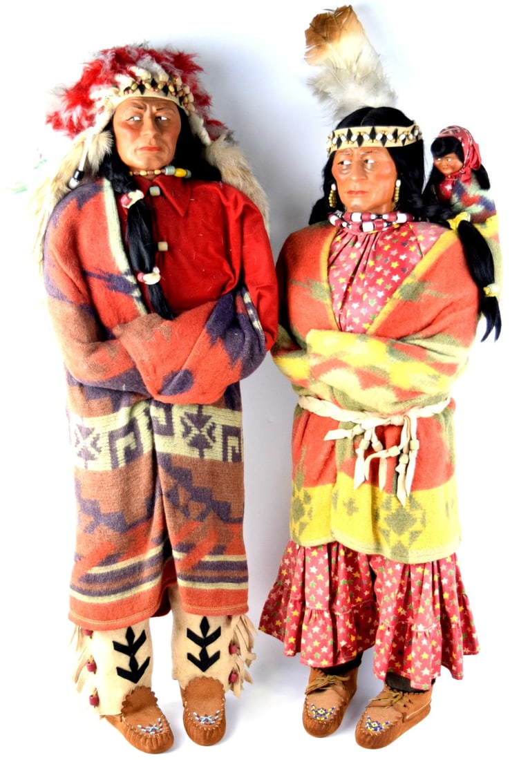 RARE PAIR 1930'S LARGE SKOOKUM STORE DISPLAY INDIAN DOLLS (1 of 16)