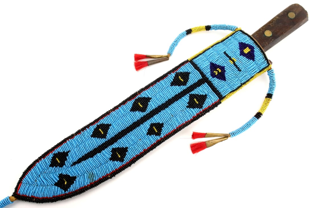 American Native Indian Large Trade Knife by ''Stewards Hand Made'' in Beautiful Beaded Hyde (1 of 15)