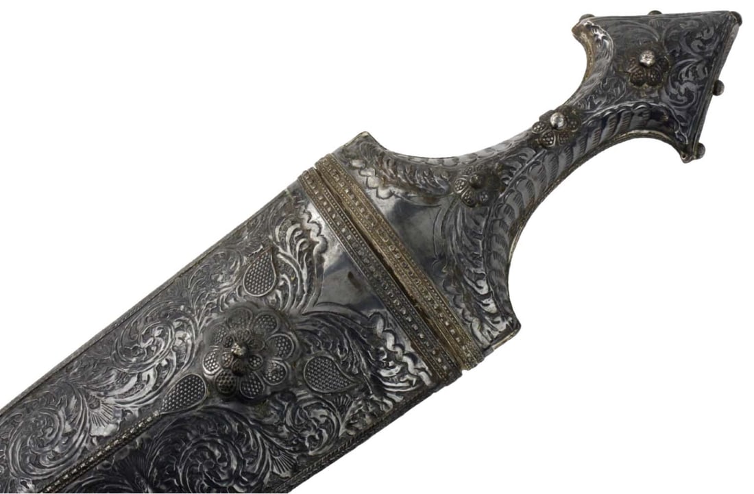 Impressive HUGE Antique Islamic Arabic Arab JAMBIYA Sword in Beautiful Engraved Silver Mounts. The (1 of 20)
