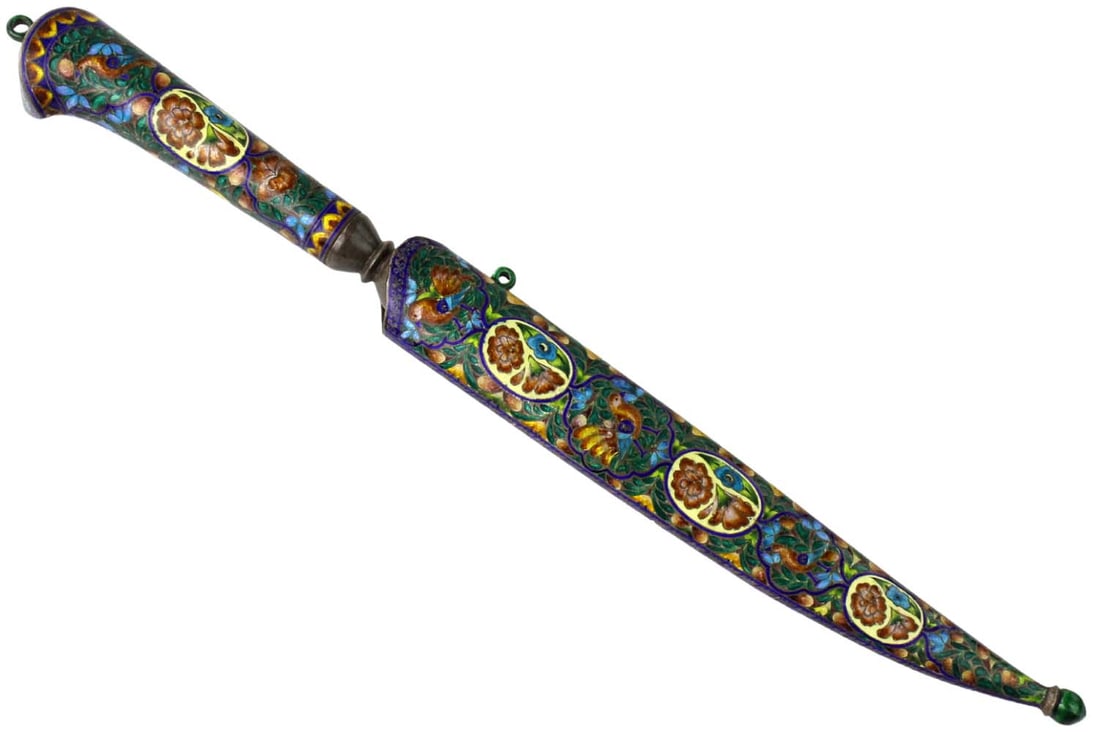 Fabulous Quality Mughal Indian KARD Dagger in Heavy Silver Mounts with Superb Enamel Decorations.: Fabulous Quality Mughal Indian KARD Dagger in Heavy Silver Mounts with Superb Enamel Decorations. Wootz Damascus Steel Blade. Gorgeous and Rare Example Overall. Total length (inside scabbard if presen