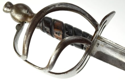 Scarce American Revolution era English Cavalry Horseman's Battle Sword, Maker Marked ''GILL'' on the