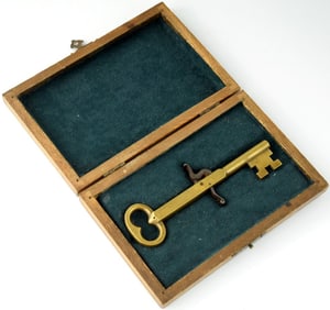 Very Cool Antique Cased Percussion Pistol Brass Key, A Fascinating Guns Curiosa Example. Most Likely