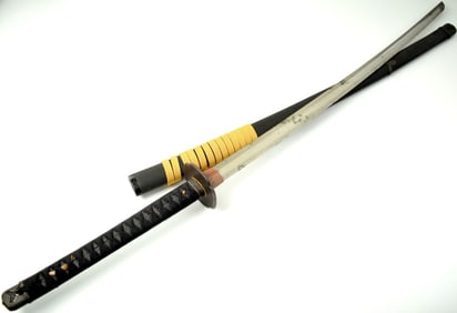 MASSIVE Japanese Samurai Sword -Antique Satsuma -31 1/4
