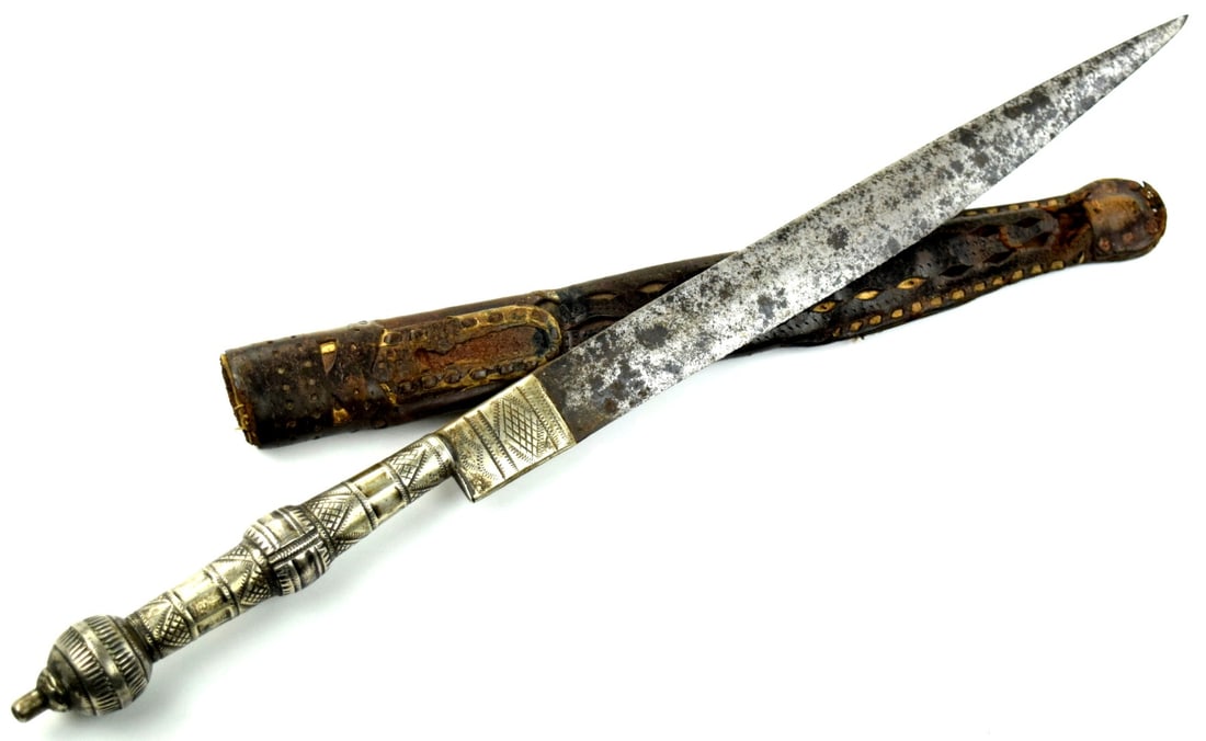 19th Century Brazilian Gaucho knife. (1 of 13)