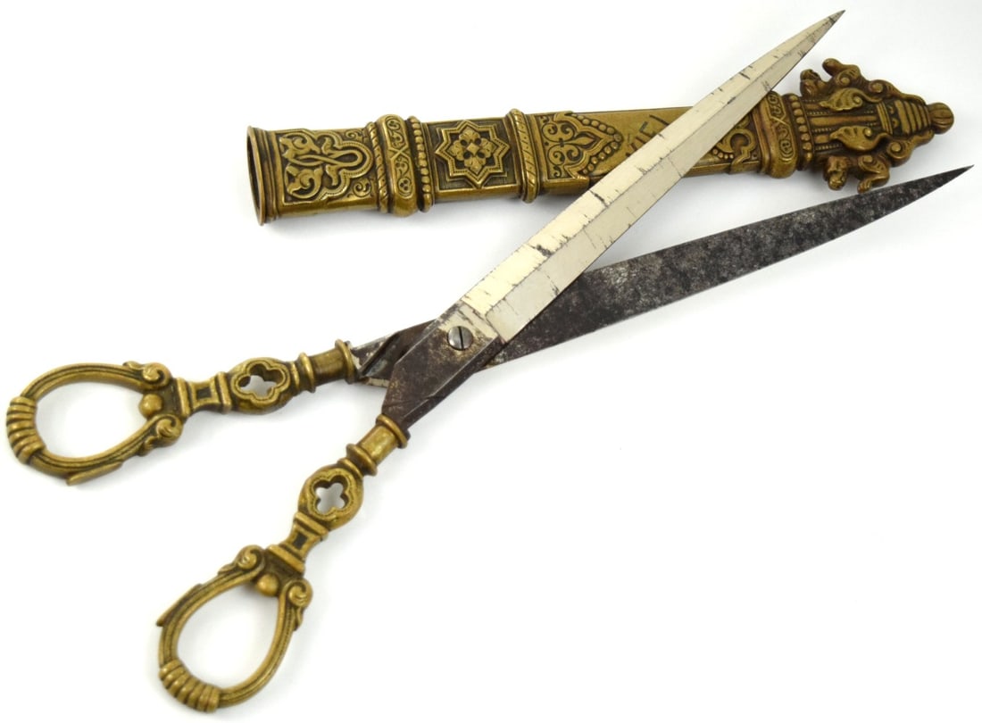 Interesting Romantic Scissors, clandestine dagger (1 of 20)