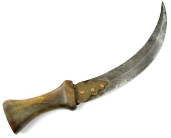 19th Indo Persian Severe hook shaped blade dagger