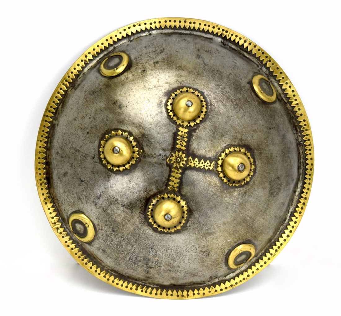 Good Mughal Indian DHAL Shield ~ Possibly Wootz Steel. (1 of 10)