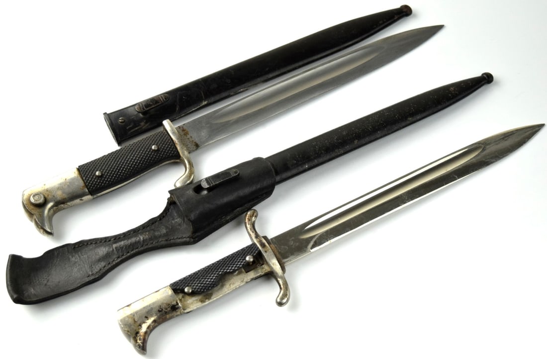 Lot of two German WWII Dress Bayonets (1 of 13)