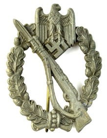 German WWII Infantry Assault Badge in Silver