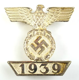 German WWII Iron Cross 2nd Class Repeat Clasp by L/11