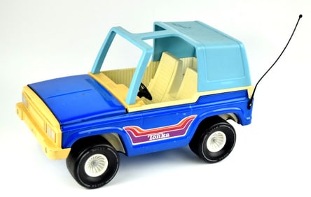 Vintage Tonka Bronco Jeep 835 TR Toy Car