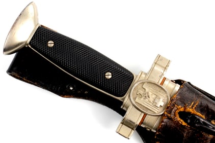 Good WW II German Red Cross Hewer Dirk Dagger with Strong Saw-back Blade and Original Leather Frog