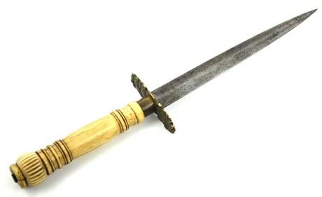 Lovely Antique French Napoleonic era English Navy Officer's Dirk Naval Dagger with Fine Carved Grip