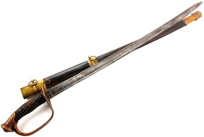 Very Good American Civil War era US Foot Officer Sword with Scarce Style Etched Blade Decorations &