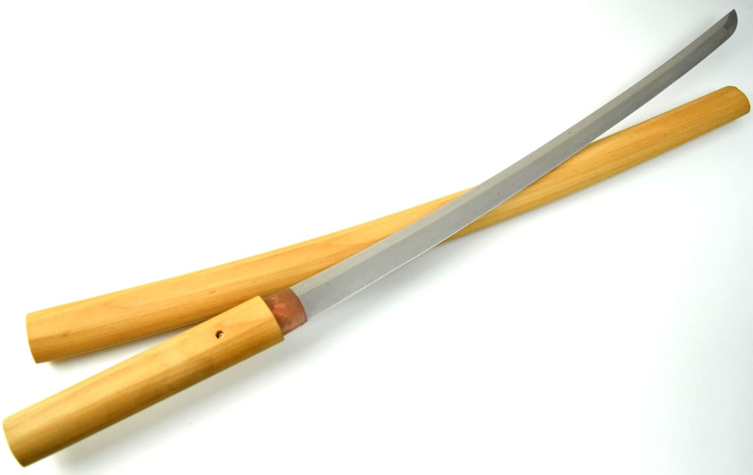 Antique Japanese Wakizashi Sword in Shirasaya ~ Signed Bishu Osafune Sukesada: DEAR BIDDERS, TO VIEW MORE DETAILED CLOSE-UP IMAGES OF THE ITEM INCLUDING PHOTOS OF THE TANG AND SIGNATURES, PLEASE VISIT OUR SITE : Sofedesignauctions.com AND FIND THIS LOT IN THE CURRENT CATALOG. TH