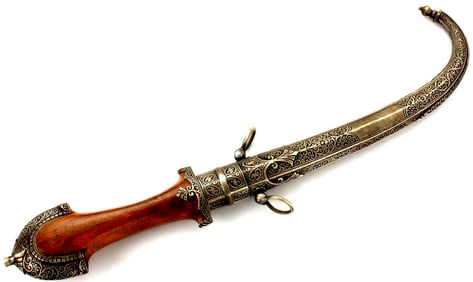 Very Nice Antique Islamic Moroccan Arabic Arab KOUMIYA Dagger with Ornate Heavily Engraved Silver