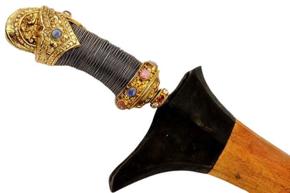 Super Rare 17th C. Indonesian KERIS Dagger on Very Fine Later era Jeweled & SOLID GOLD Mounted