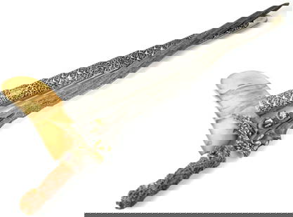 Fine Quality Antique Indonesian KERIS (KRIS) Dagger with Ornate Silver Scabbard with Royal Crest,: DEAR BIDDERS, TO VIEW MORE DETAILED CLOSE-UP IMAGES OF THE ITEM, PLEASE VISIT OUR SITE : Sofedesignauctions.com AND FIND THIS LOT IN THE CURRENT CATALOG. THANK YOU ! Fine Quality Antique Indonesian KE