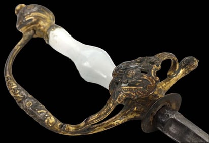 Lovely Elegant American Revolution era French or Russian Nobleman's EPPIE Rapier Sword with Fire