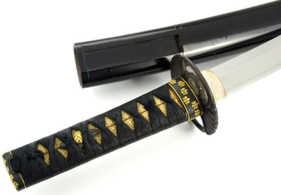 Very Fine Japanese Samurai WAKIZASHI Sword, Nice Clean Mumei KOTO Blade with Fine Narrow Hamon,