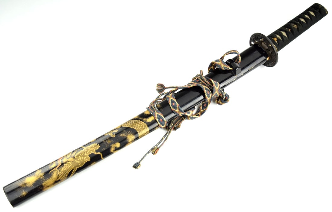 Excellent Antique Japanese Wakizashi Sword in Dragon-Themed Koshirae (1 of 20)