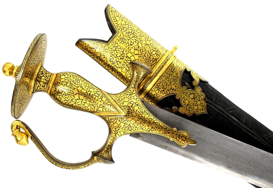 Fine 18th-19th C. Mughal Indian Tulwar / Shamshir Sword with Heavily Gold Inlaid Iron Hilt & Fire (1 of 20)