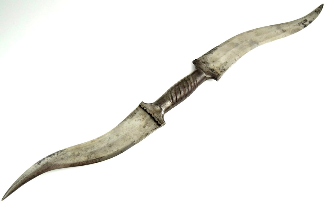 18th-19th Century Indian Double-Bladed Dagger (Haladie) (1 of 9)