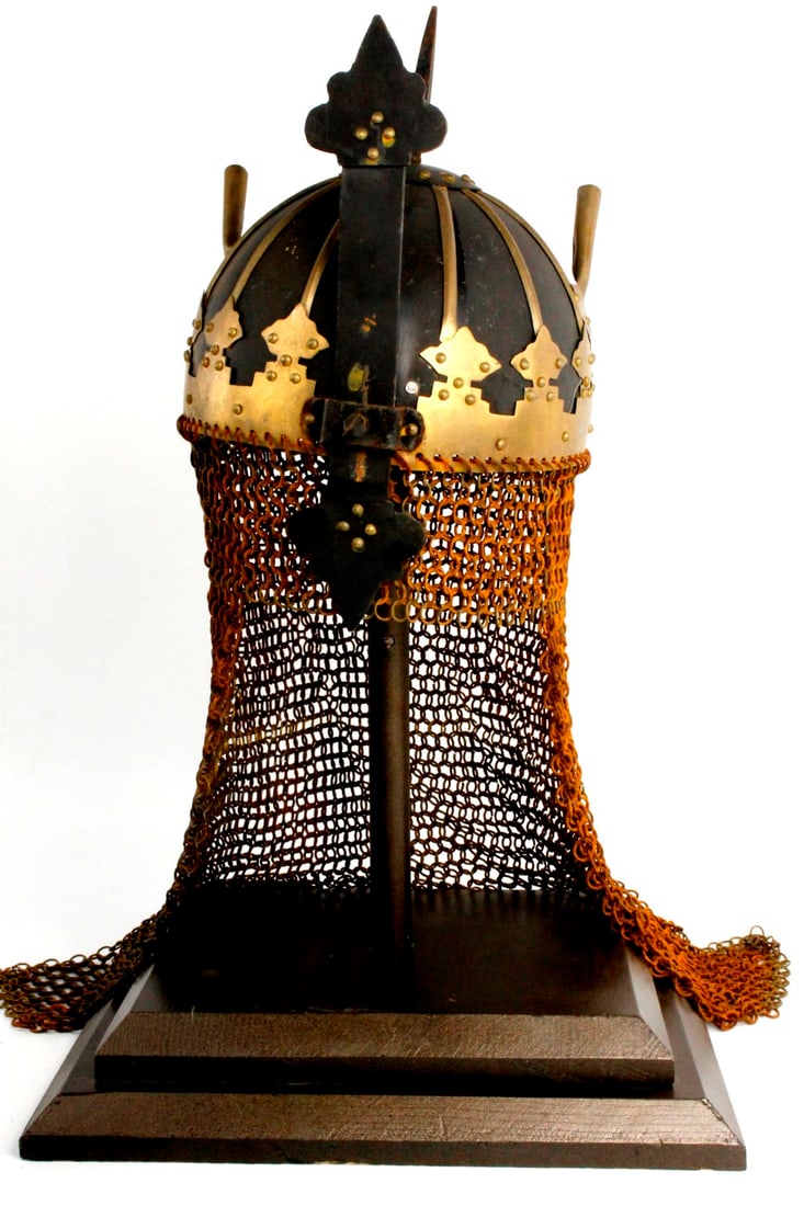 Fine Kulah Khud â?? Persian Helmet with Gild Mounts & Chainmail Aventail (1 of 10)