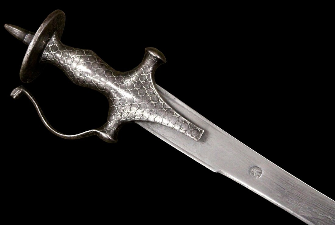 Nice 18th C. Indo-Persian Talwar (Tulwar) w/ Koftgari-Style Silver Inlay Hilt & Stamped Damascus (1 of 20)