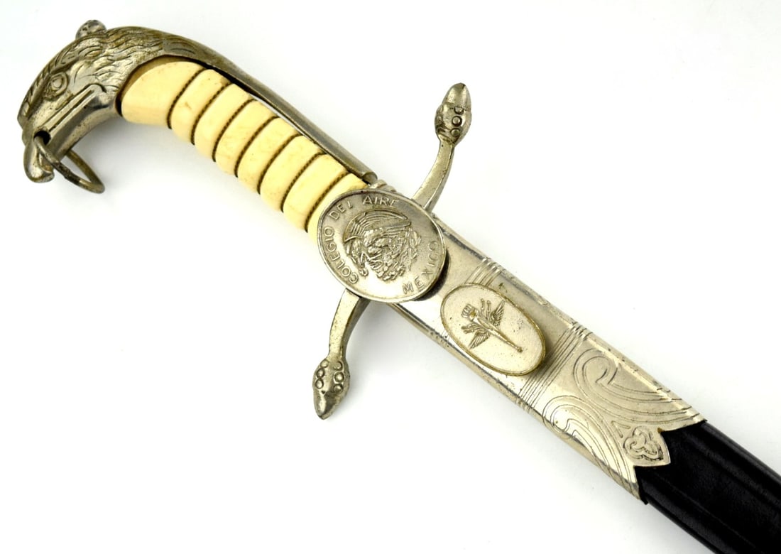 Mexican military/academy short sword or dagger (1 of 19)