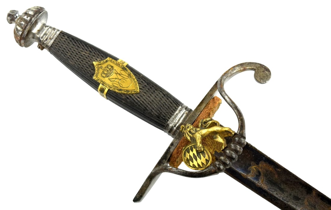 Rare 19th Century Bavarian officers dagger (1 of 14)