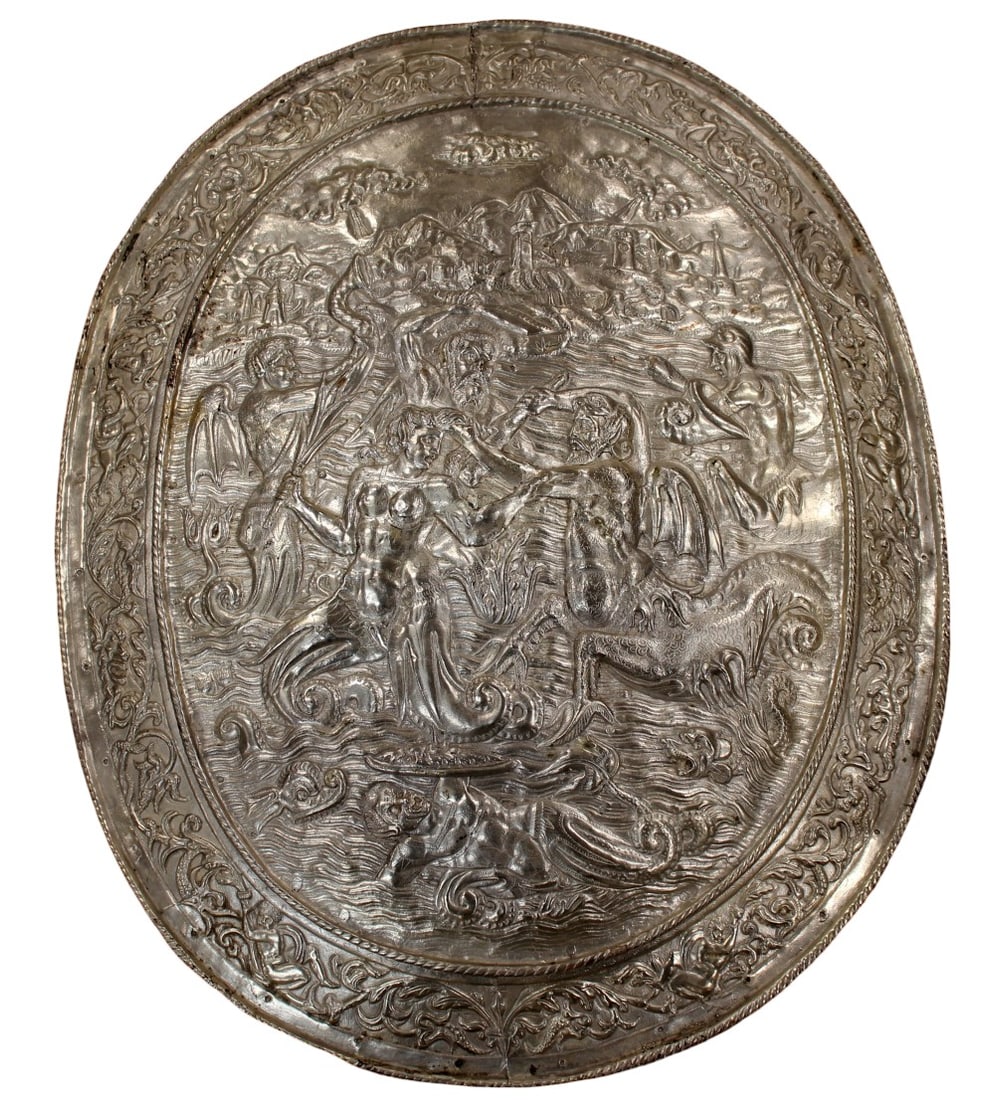 Antique Repousse Shield By Franchi & Son London c.1850's (1 of 15)