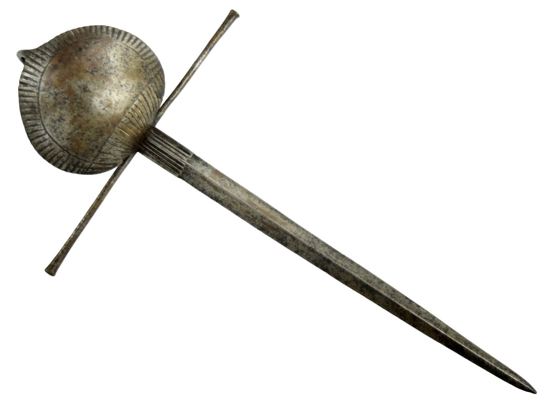 17th Century Left Hand Fighting Dagger with shell hilt guard , grip intact (1 of 20)