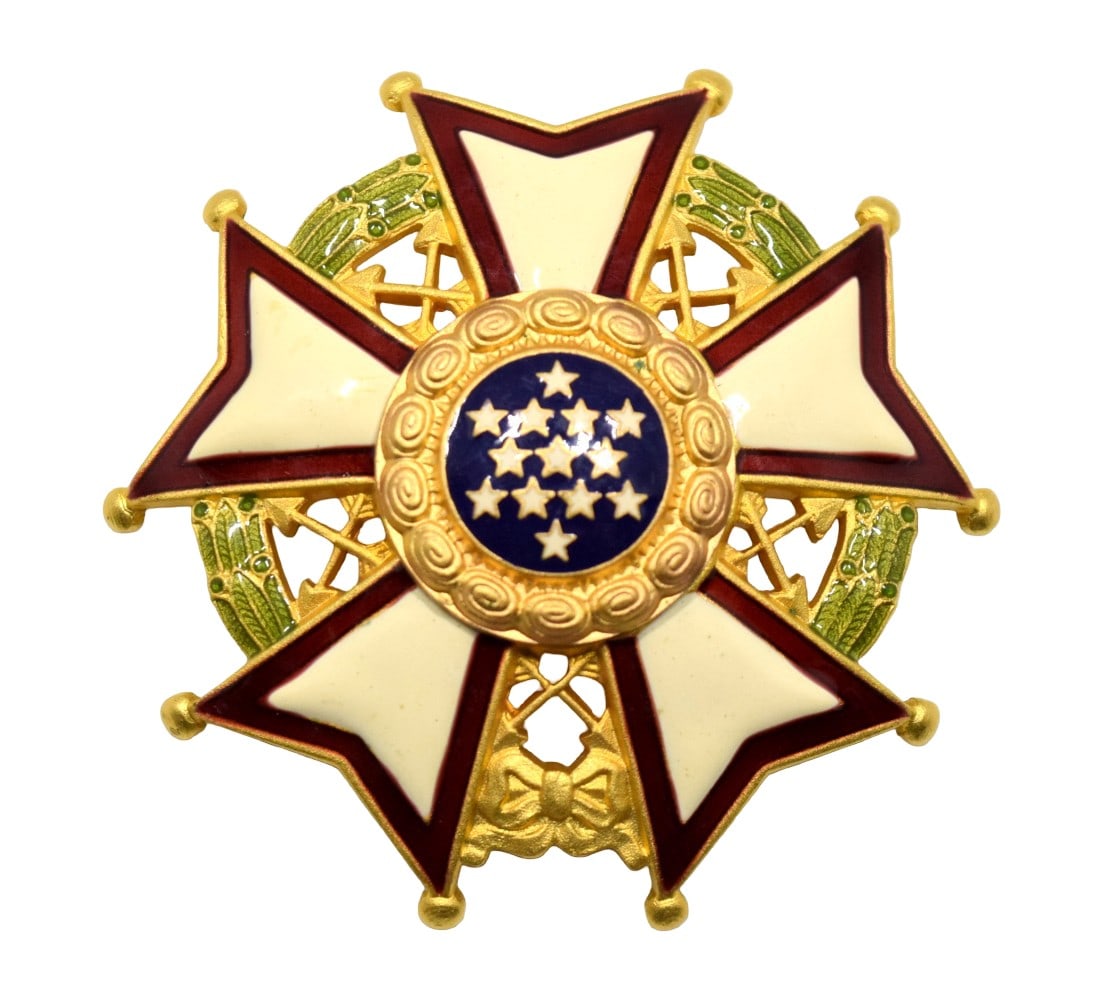 United States Legion of Merit, Chief Commander degree badge.: United States Legion of Merit, Chief Commander degree badge. The Legion of Merit (LOM) is a military award of the United States Armed Forces that is given for exceptionally meritorious conduct in the