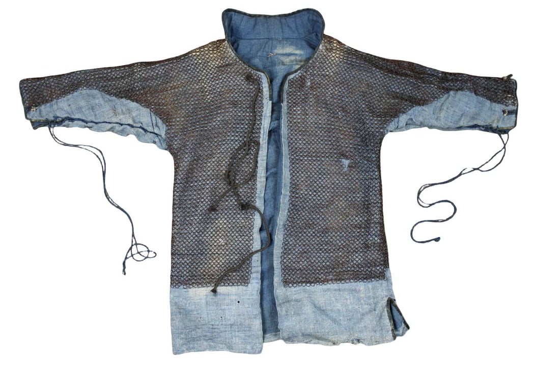 Good Antique MeiJi Japanese Samurai JIMBAORI Chain-mail Silk Vest Armor Shirt, Very Nice Complete: Good Antique MeiJi Japanese Samurai JIMBAORI Chain-mail Silk Vest Armor Shirt, Very Nice Complete Example. Detailed condition reports are not included in this catalog. For additional information, incl