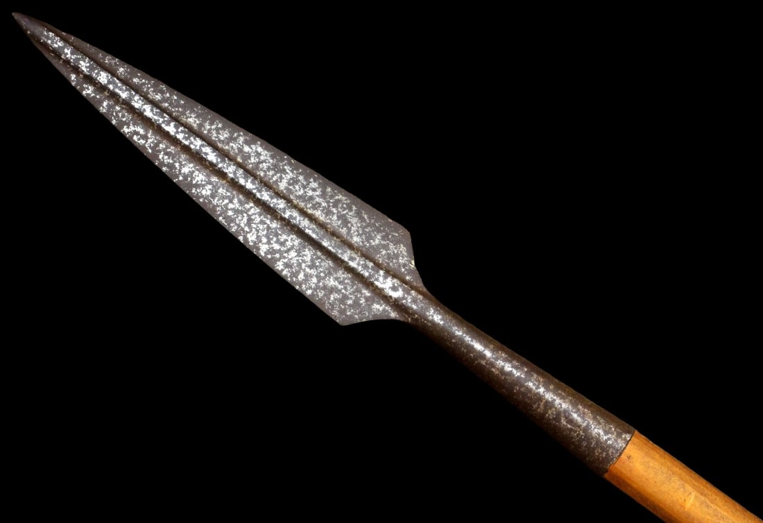 17th C. Polearm Spear, Probably Spanish, Strong Blade: 17th C. Polearm Spear, Probably Spanish, Strong Blade Total length: 93 3/4", Blade length : 10" x 2 5/8". ~ . Detailed condition reports are not included in this catalog. For additional information, i