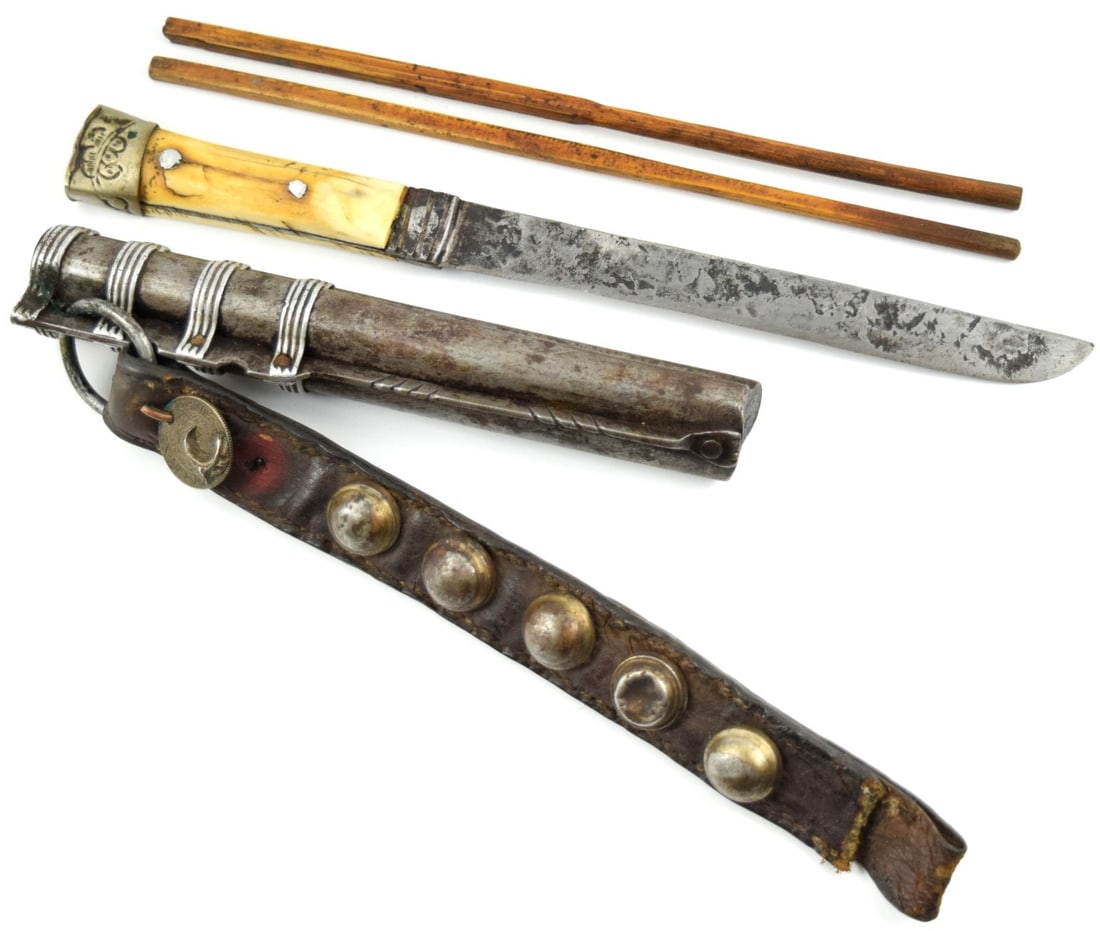 RARE 19TH C. TIBETAN TRAVELING TROUSSE KNIFE & CHOPSTICKS, INTERESTING ASIAN COIN ADORNMENT (1 of 18)