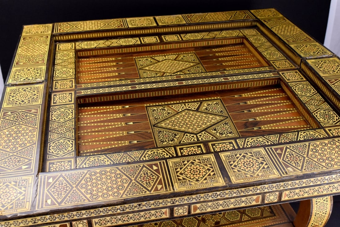 PROFUSELY INLAID SYRIAN MIDDLE EASTERN GAME TABLE - 11