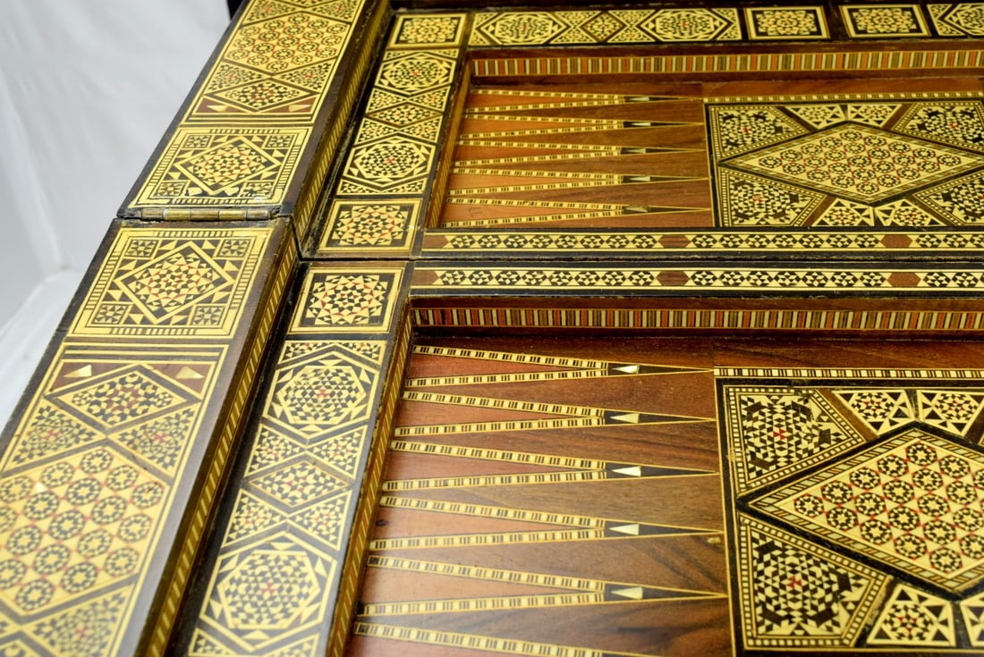 PROFUSELY INLAID SYRIAN MIDDLE EASTERN GAME TABLE - 16