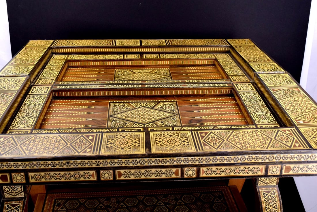 PROFUSELY INLAID SYRIAN MIDDLE EASTERN GAME TABLE - 17