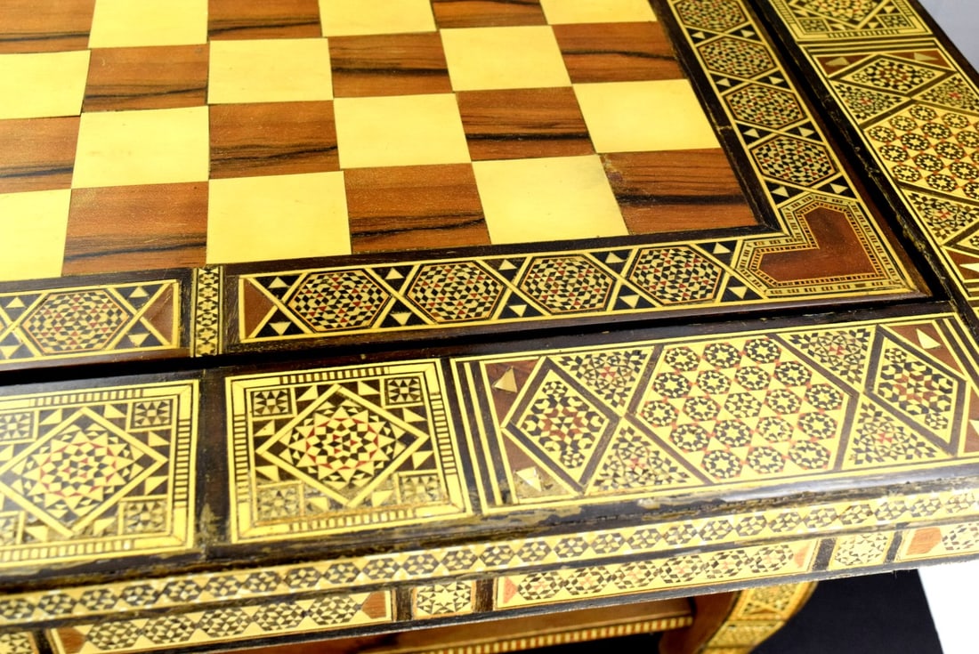 PROFUSELY INLAID SYRIAN MIDDLE EASTERN GAME TABLE - 20