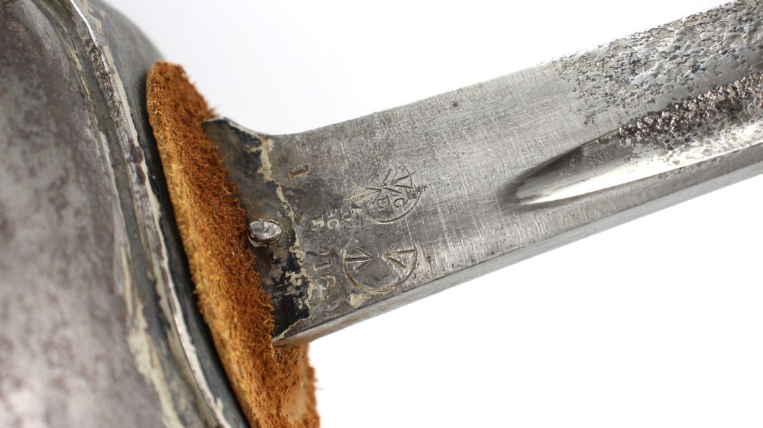 Canadian 1908 cavalry sword By Wilkinson - 8