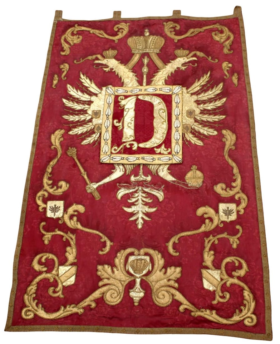 Exceptional Austro-Hungarian Imperial Veterans Association Embroidered Ceremonial Banner with: Exceptional late 19th or early 20th century Austro-Hungarian Imperial veterans association ceremonial banner, beautifully executed in silk with extensive hand embroidery and gold bullion work througho
